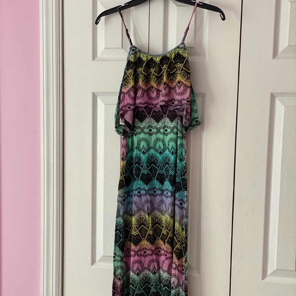 Flowers by Zoe NWT Maxi-dress Size 12, Tie-dyed Moroccan screen print design.